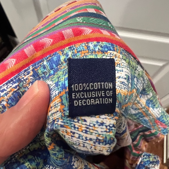 ROBERT GRAHAM
LONG SLEEVE BUTTON DOWN SHIRT
Size LARGE - Picture 11 of 11